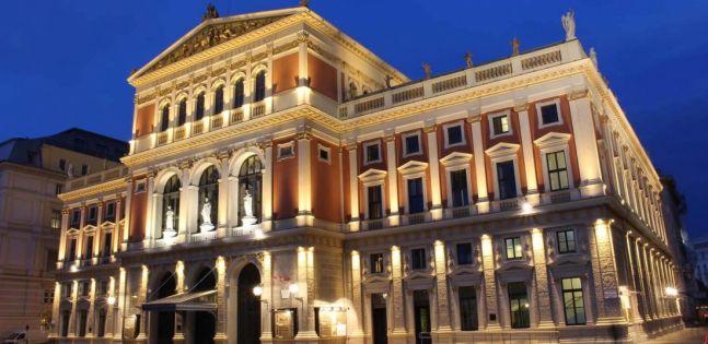 Настаняване в хотели 2* и 3*