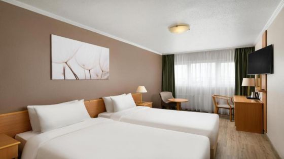 Danubius Hotel Hungaria  или Danubius Hotel Arena