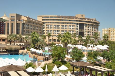 FAME RESIDENCE LARA & SPA